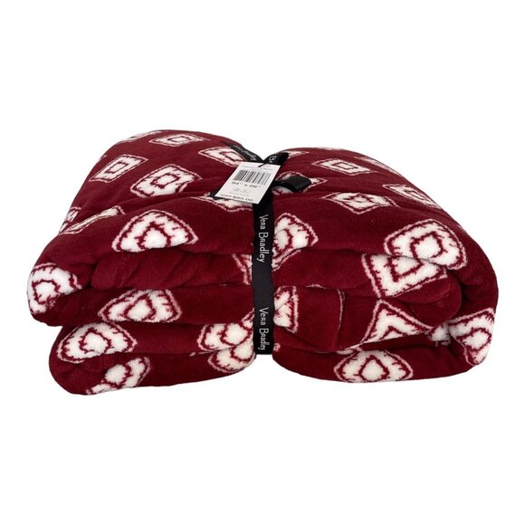 Vera Bradley Cardinal and White Geo Oversized XL Plush Throw Blanket - Picture 5 of 7